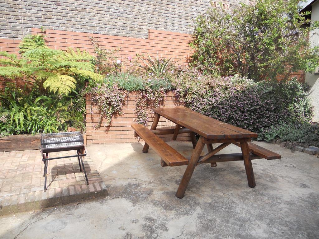 Magaliqua Guest House Noordheuwel Exterior foto